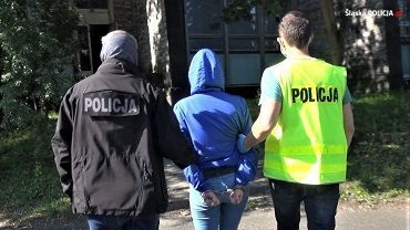 Karuzela podatkowa: policja i KAS zatrzymali mieszkańców woj. śląskiego
