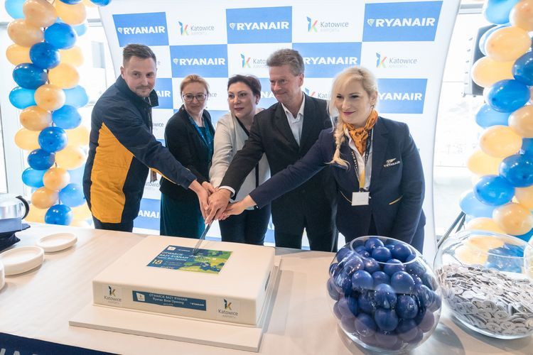 Ryanair grozi wyjściem z Polski. Dla Pyrzowic byłaby to ogromna strata, 
