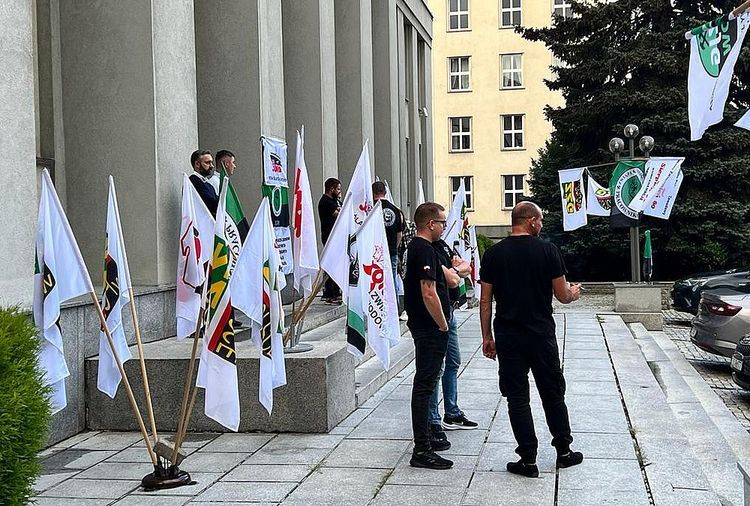 Fiasko rozmów w PGG. Górnicy zapowiadają zaostrzenie akcji protestacyjnej, solidarnosckatowice.pl