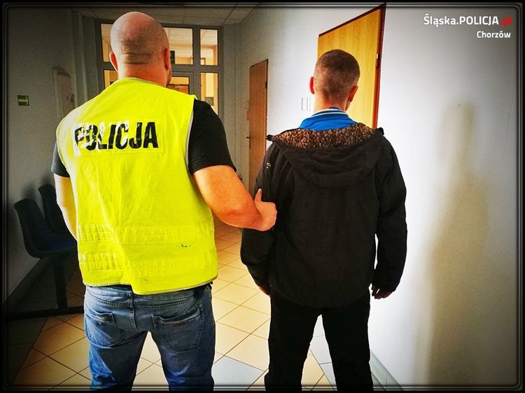 Kradł paliwo ze stacji benzynowych na całym Śląsku. 24-letni obcokrajowiec zatrzymany, Policja Śląska