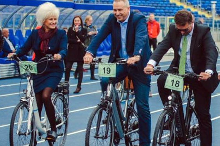 Urzędnicy dostaną 230 rowerów elektrycznych za 2 mln zł, metropolia gzm