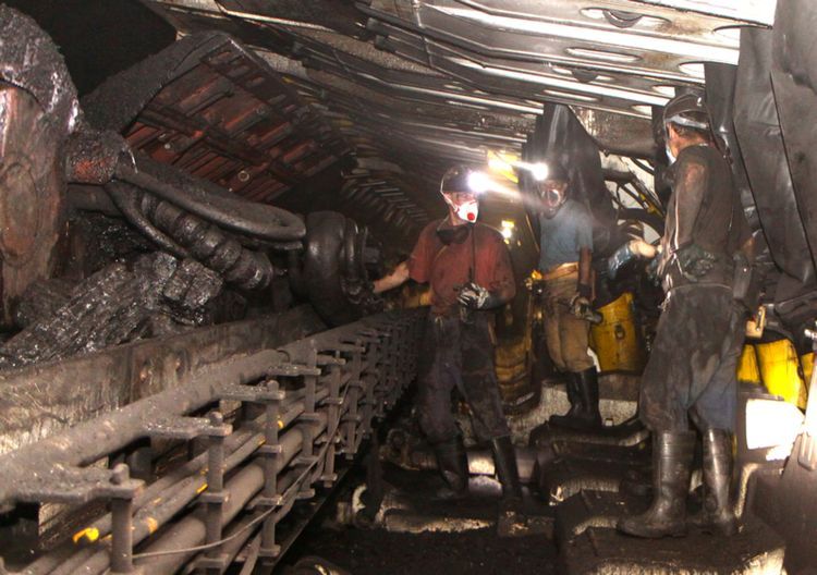 PGG. Stawki zaszeregowania pójdą w górę. Górnicy dostaną po około 1500 zł podwyżki, archiwum, Facebook