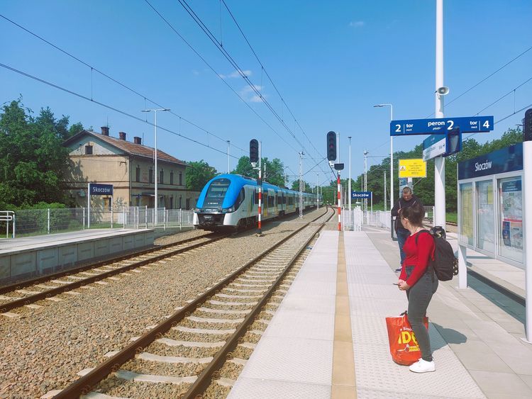 Nowe urządzenia ułatwią podróże koleją na trasie Katowice-Beskid Śląski. PKP PLK zapowiada innowacje, PKP PLK S.A.