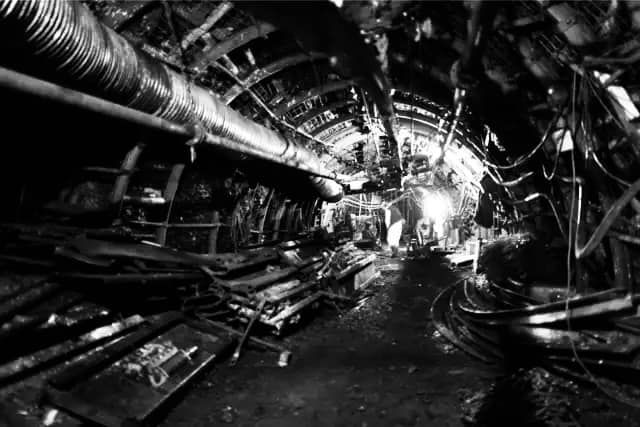 Wypadek w kopalni Sobieski w Jaworznie. Nie żyje czterech górników, facebook.com/prezydentpawelsilbert