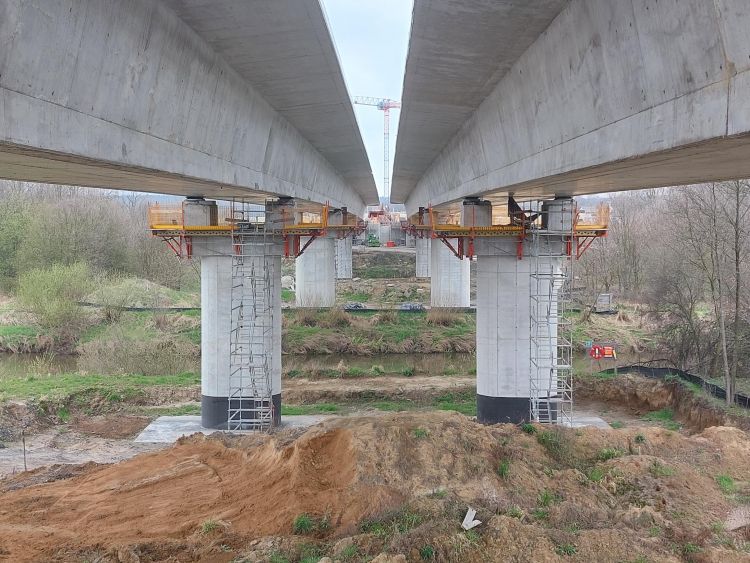 Budowa obwodnicy Oświęcimia w ciągu DK44: most nad Wisłą spiął Śląsk z Małopolską, GDDKiA Kraków