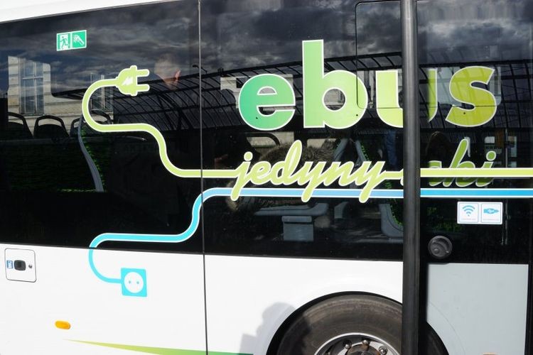 E-bus Rafako – pierwszy polski autobus elektryczny już wozi pasażerów, UM Racibórz