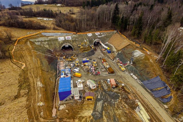 S1 - drążenie czterech tuneli w Baraniej Górze idzie pełną parą (foto, wideo), GDDKiA O. Katowice