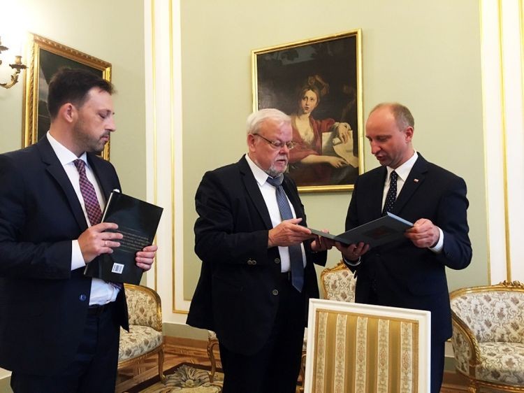 Serca tych dzwonów biją na wieżach kościelnych na całym świecie. Tworzy je firma ze Śląska (foto, wideo), Facebook/Rduch Bells & Clocks, rduch.pl, Tomasz Raudner