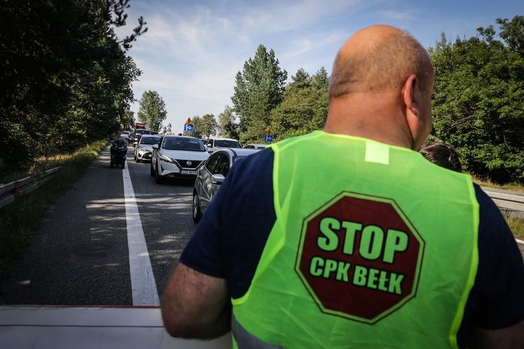 Zablokowali „Wiślankę”. Protest przeciwko budowie Kolei Dużych Prędkości, Kamil Budniok, Dominik Gajda