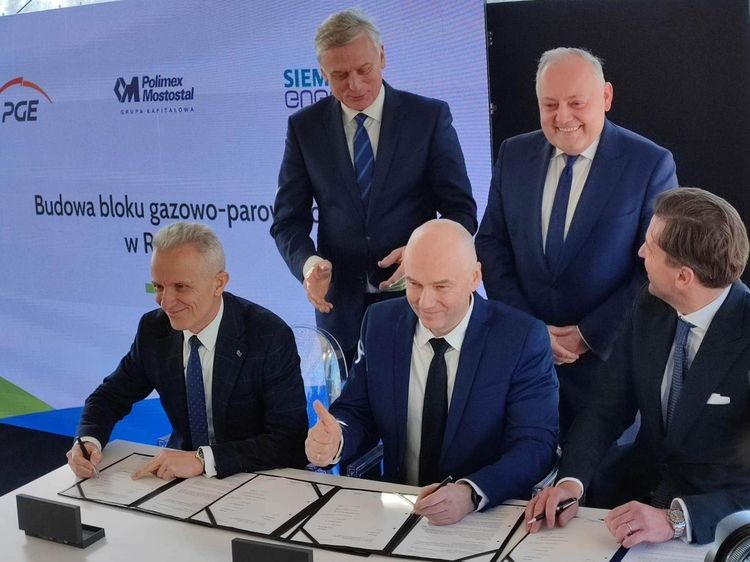 Gigantyczna inwestycja energetyczna na Śląsku. PGE wybuduje blok gazowo-parowy w Rybniku, mz, tora
