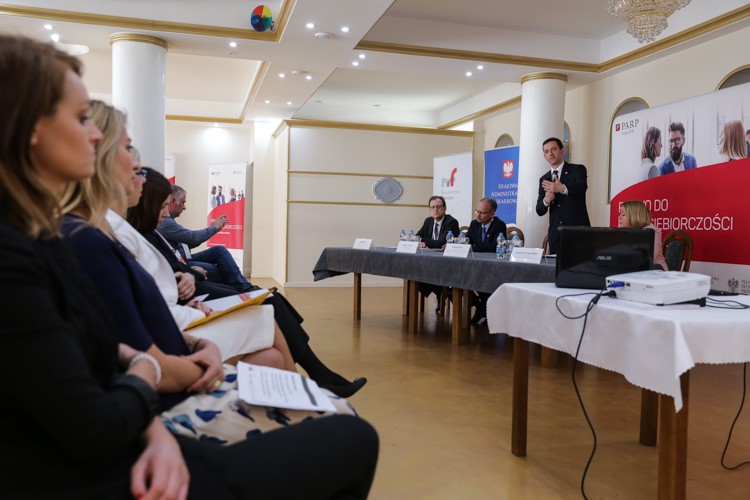 Wiceminister Ociepa: skuteczne wdrożenie Konstytucji Biznesu wymaga zmiany mentalności, Dominik Gajda
