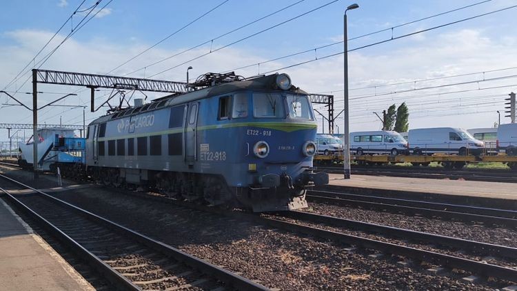 PKP Cargo planuje kolejne zwolnienia grupowe – pracę może stracić ponad 2400 pracowników. Spółka tłumaczy się restrukturyzacją, Facebook / Grupa fanów PKP Cargo