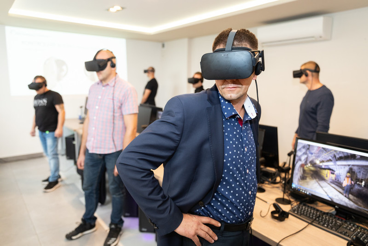 Ratownicy z JSW będą ćwiczyć w... wirtualnej rzeczywistości!, 