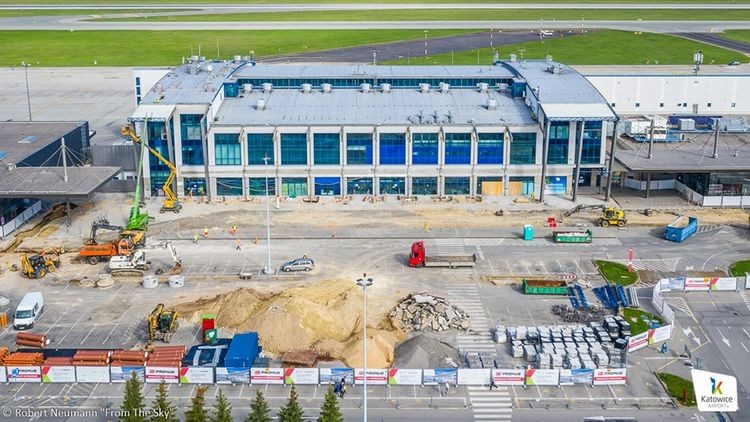 Katowice Airport – kolejne zmiany na parkingach w związku z przebudową terminala B, From the Sky - Robert Neumann