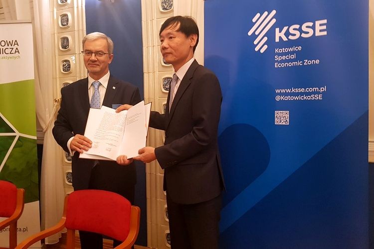 80 mln zł rządowego grantu dla SK Innovation z Korei na rozwój inwestycji w KSSE, materiały prasowe