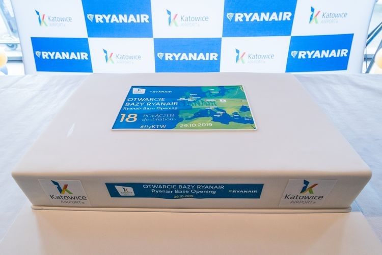 Ryanair uruchomił dziś bazę w Pyrzowicach!, materiały prasowe
