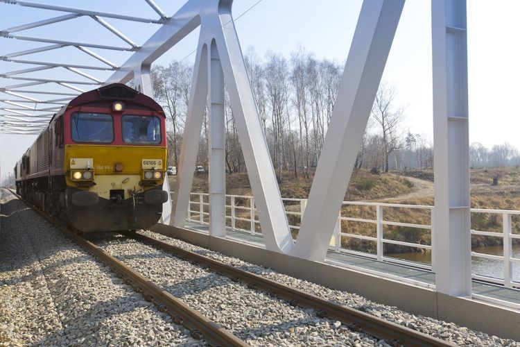 Gliwice – Kędzierzyn: nowy most kolejowy nad kanałem już czynny, PKP PLK