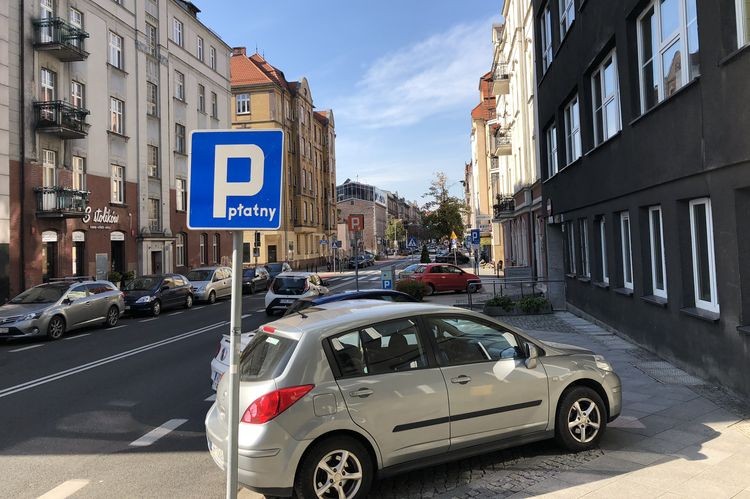 W Katowicach zaparkujesz za darmo. Ale jest haczyk, archiwum