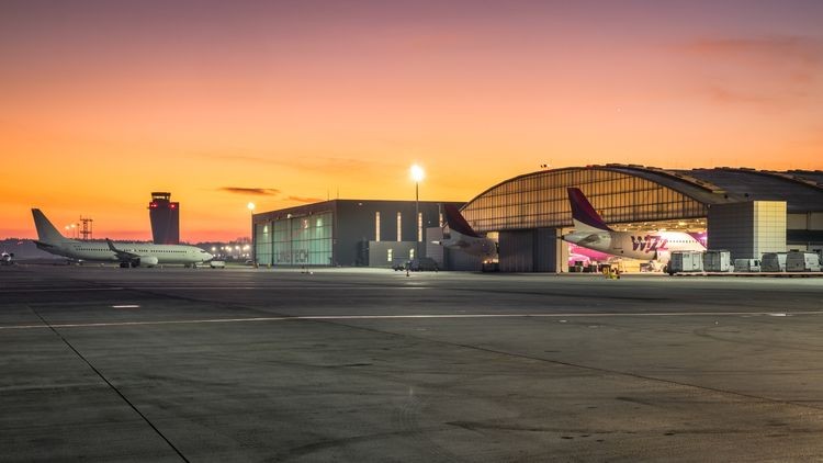 Katowice Airport rozbuduje bazę do obsługi technicznej samolotów. Użytkownikiem będzie Wizz Air, Piotr Adamczyk