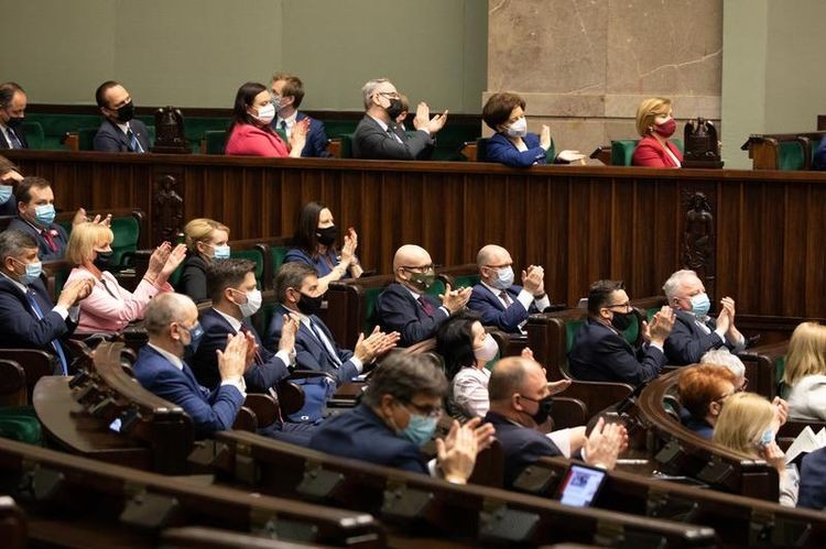 Sejm przyjął Fundusz Odbudowy. Polska w pełni skorzysta z nowego Planu Marshalla,  Kancelaria Sejmu / Aleksander Zieliński