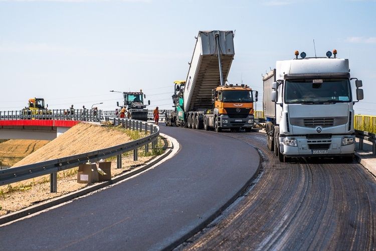 2,5 mld zł na przebudowę dróg na Śląsku, Archiwum