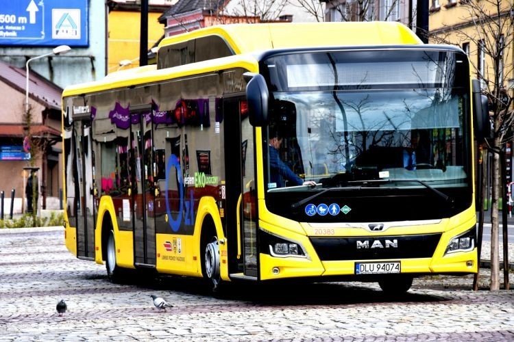 Rybnik jako pierwszy w Polsce kontraktuje autobusy elektryczne. Historyczny przetarg w toku, UM Rybnik