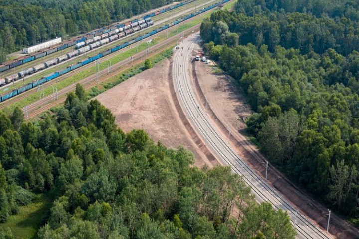 Nad autostradą A1 powstaje wiadukt linii kolejowej do Pyrzowic. Uwaga na utrudnienia, GDDKiA, Szymon Grochowski