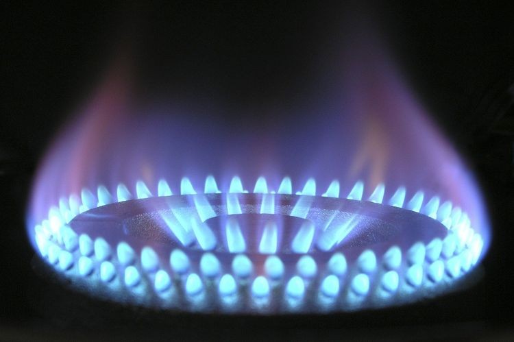 Jest ustawa hamująca podwyżki cen gazu dla gospodarstw domowych, 