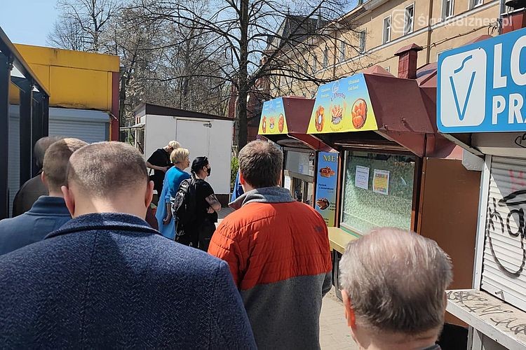 Gliwice: po fast foody Dmytra z Ukrainy ustawiają się kolejki (foto, wideo), Tomasz Raudner, redakcja