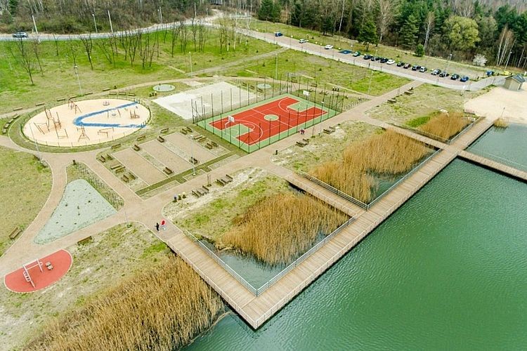Internauci zdecydowali: urokliwy zalew w Jaworznie Najlepszą Przestrzenią Publiczną woj. śląskiego, materiały prasowe
