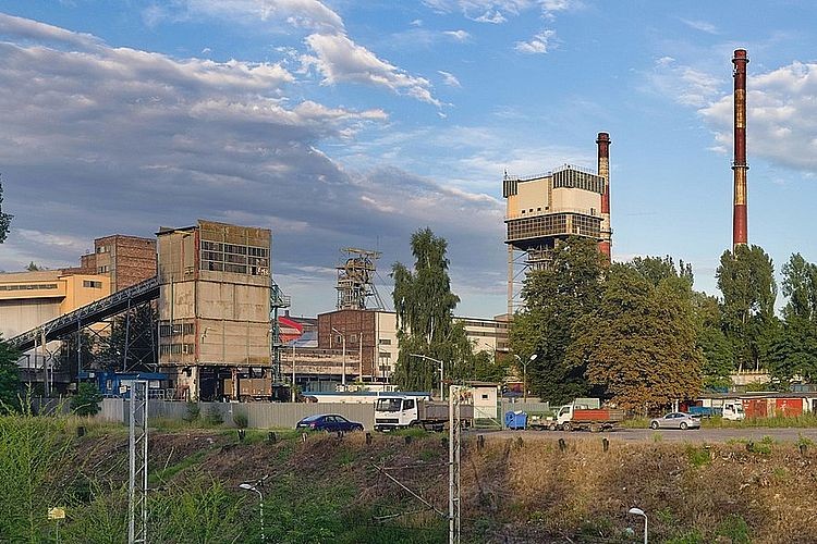 Pożar endogeniczny w kopalni Staszic-Wujek. Wycofano 18 górników, Adrian Tync, Wikipedia