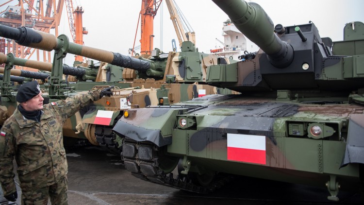 Czołgi K2 dotarły do Polski. Niesmak i gorycz w Bumarze-Łabędy, MON, Republic of Korea Army