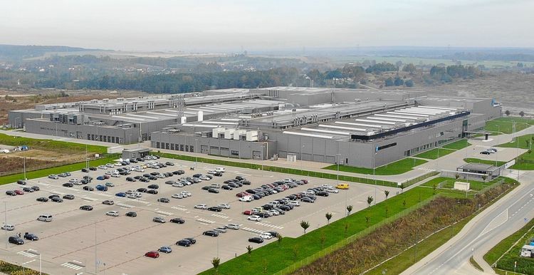 Polmotors z dużym rządowym grantem. Spółka rozbuduje fabrykę automotive w Bielsku-Białej, Materiały prasowe KSSE, facebook/Polmotors