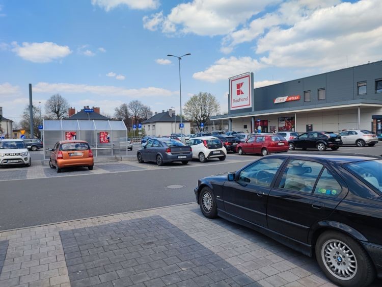 UOKiK nałożył dużą karę na APCOA Parking Polska. Firma nie składa broni, redakcja