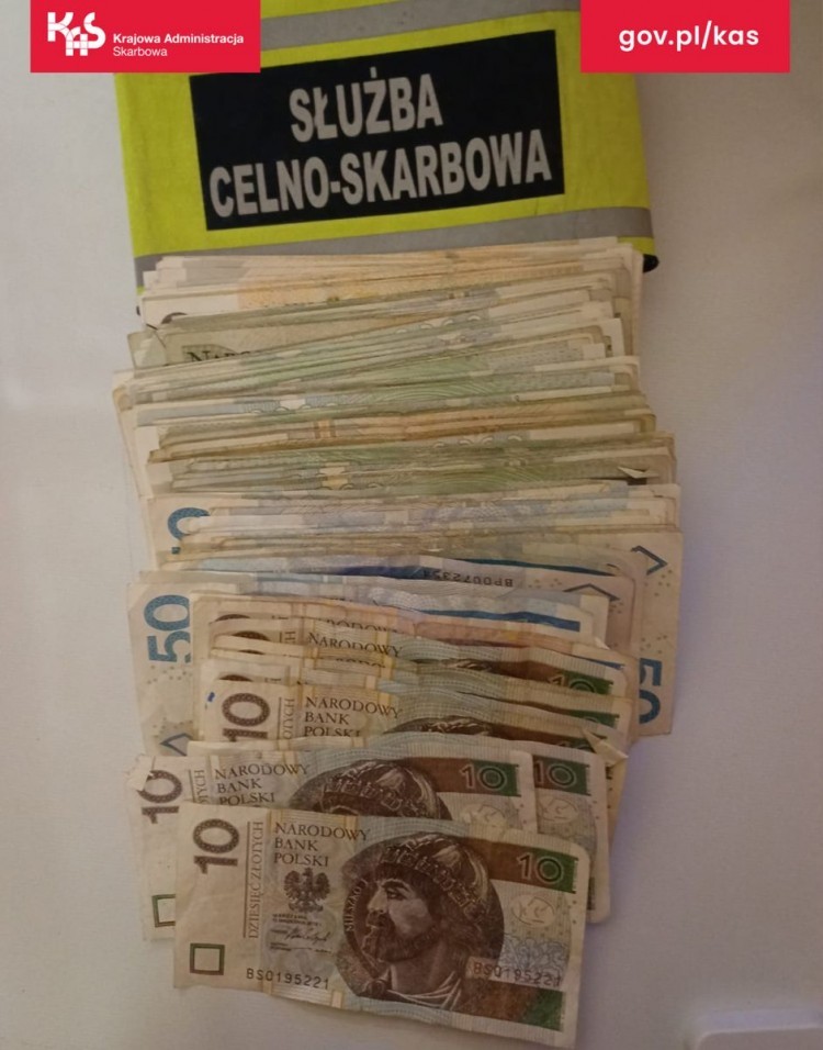 KAS: kolejne uderzenie w nielegalny hazard w województwie, KAS