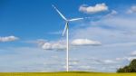 Polska energetyka bez rąk do pracy? Eksperci: atom i OZE przyspieszają, brakuje fachowców