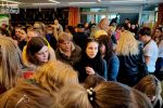 Ukraińcy szukają zatrudnienia. Na pierwsze targi pracy na Śląsku przybyły tłumy (zdjęcia), 
