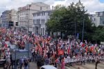 Chcemy leczenia, nie szczepienia – Śląski Marsz Wolności przemaszerował ulicami Katowic, 