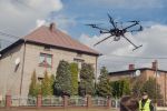 Drony kurierami – jesienią w Sosnowcu ruszają przeloty dronów z przesyłkami, 