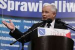J. Kaczyński: „Trzeba palić wszystkim, poza oponami